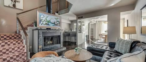 Smart TV, fireplace, offices