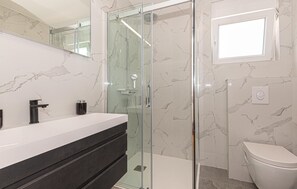 Douche, séchoir à cheveux