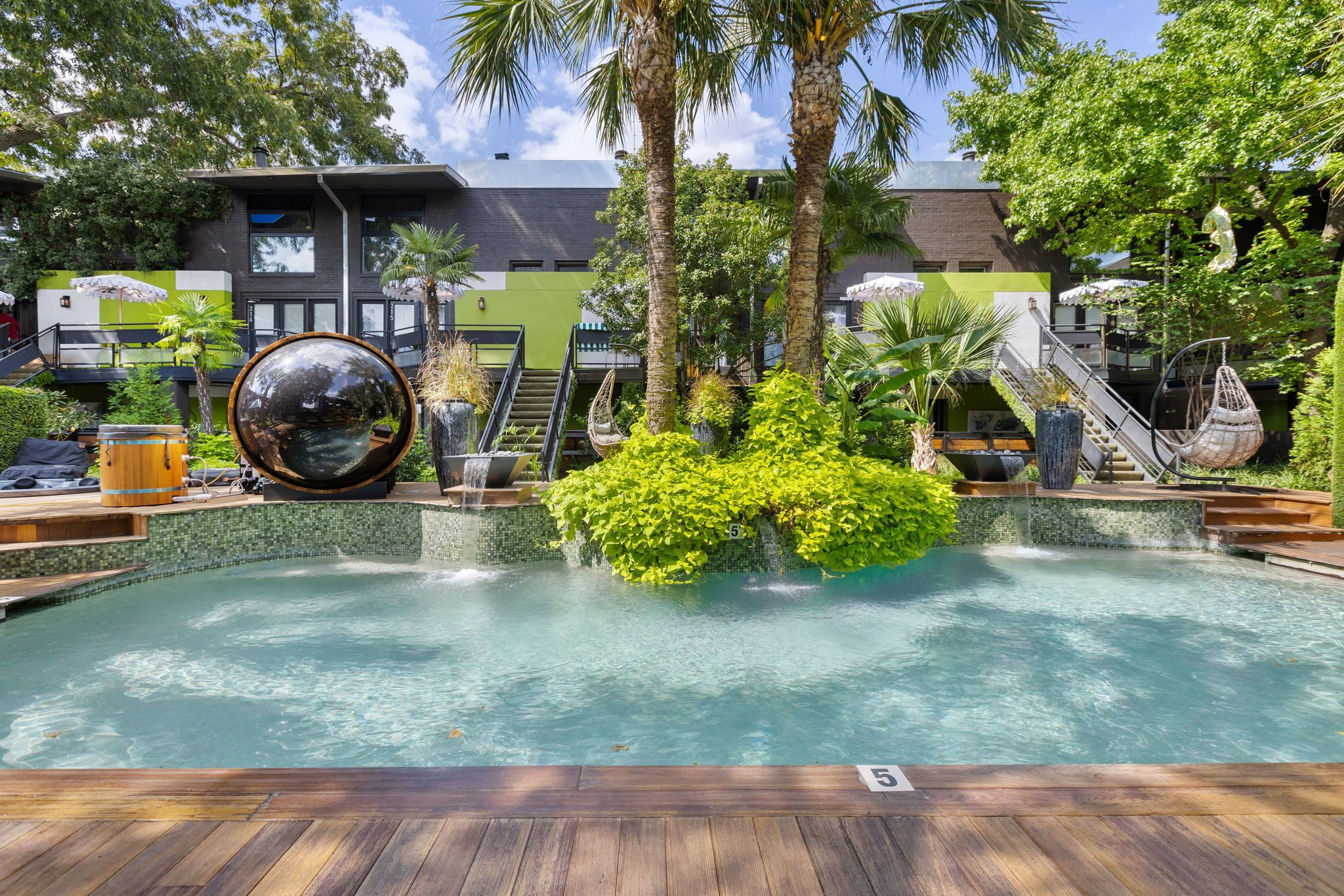 Pool