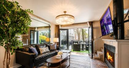 Charming 2-story loft with dual king bedrooms near Historic Swiss Ave.
