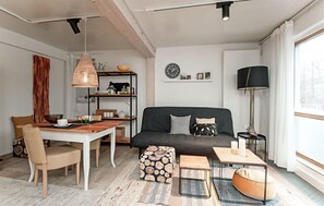 TV - 1 bedroom gorgeous apartment in Suhl (Suhl)