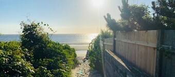 Perfect Beach Bliss Cottage with Best Sunsets and Steps Away from Beach!