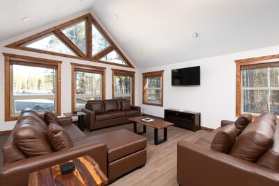 Evergreen Cabin Rental