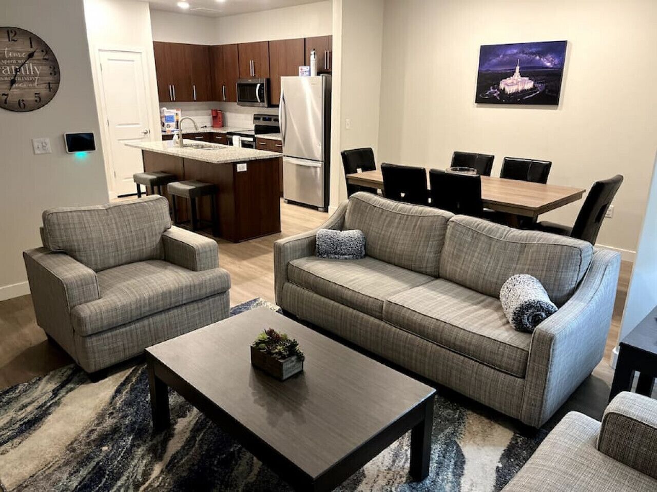 Resort Like Amenities in American Fork |King bed | 2 Queen beds |Fast WiFi | Sleeps 7