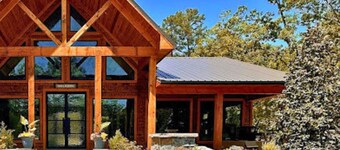 Secluded Luxury Retreat with EV Charger