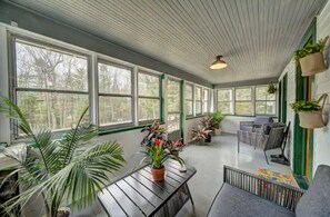 Interior - Colton's Cabin (Hawley)