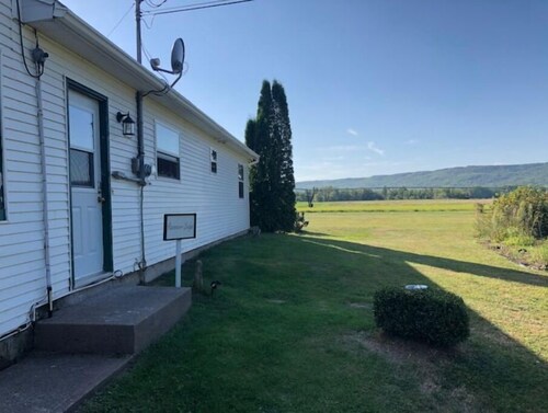 Stunning Ranmoor Lodge attached to Ranmoor House in Sheffield Mills/Canning