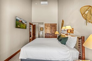 4 chambres, fer et planche à repasser, Wi-Fi, draps fournis