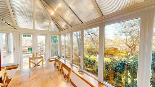 The Shieling - large Aviemore hot tub lodge