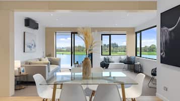 Superior Apartment | Premium bedding, down duvets, individually decorated