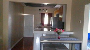 Interior - Cozy, Spacious 2 bedroom Townhouse in Spalding Manchester  free Wi-Fi & Parking (Spalding)
