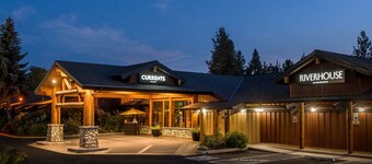 Premiere Room Near Trails, Rapids, Hiking, Golf