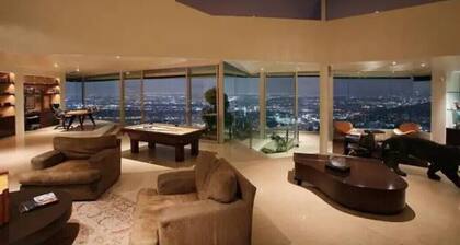 Jetliner 270' Unobstructed Downtown to Ocean Views! BEST LOCATION IN LA!!
