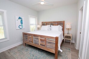 3 bedrooms, WiFi, bed sheets