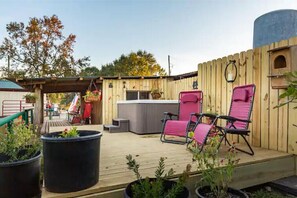 Terrace/patio - Cozy ranch guest house on 300 acre Ranch, pets ok
Big Thicket National Preserve (Lumberton)