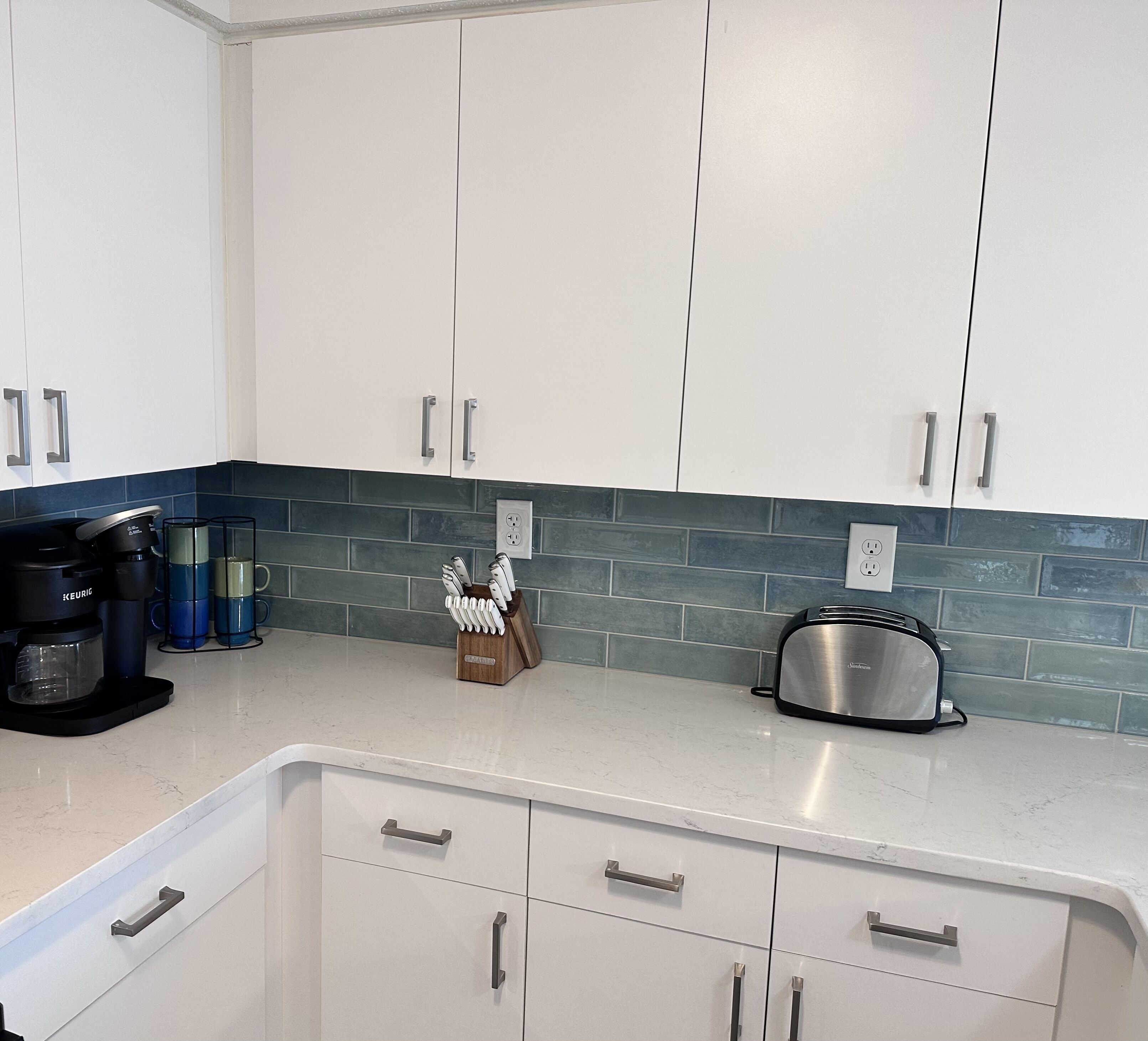 Spacious Oceanfront Condo with 4br/3full baths which comfortable accommodates 8!