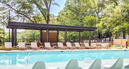 Buckhead Loft Near Stadium & Piedmont Hospital