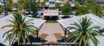 Brand New Designer Home Close to Brownwood! Golf Cart Included!!