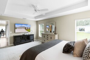 3 slaapkamers, een strijkplank/strijkijzer, wifi, beddengoed