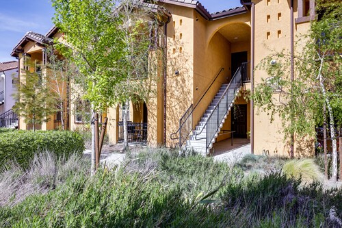 Charming Patterson Condo w/ Grilling Stations