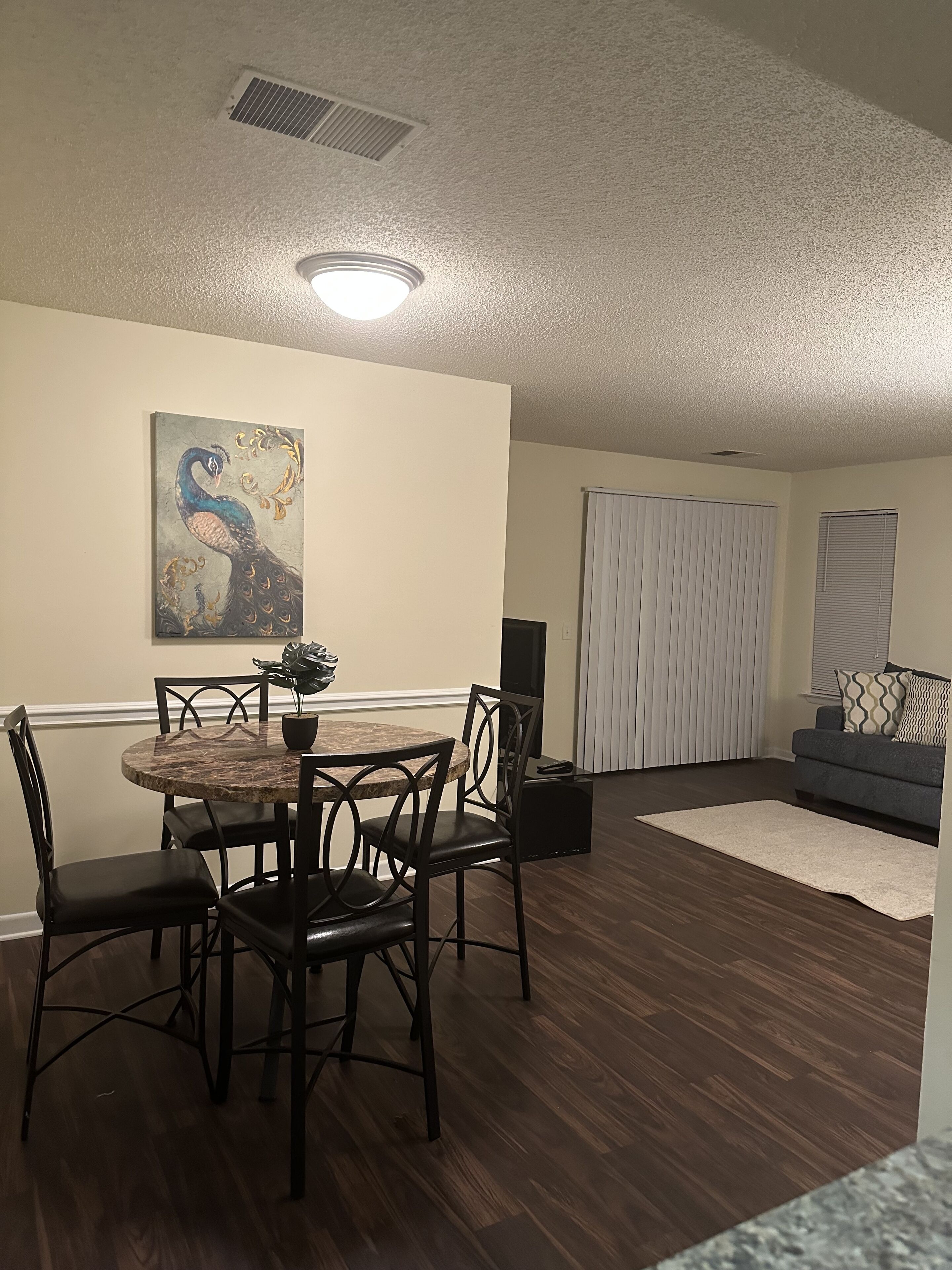Quiet 2BD Apt Near the Interstate Shopping and Dining