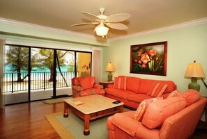 TV - Mesmerizing Ocean Views from this 2nd Flr Oceanview Condo – The Islands Club (Grand Cayman)