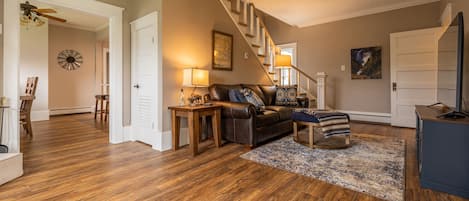 Televisor i llar de foc