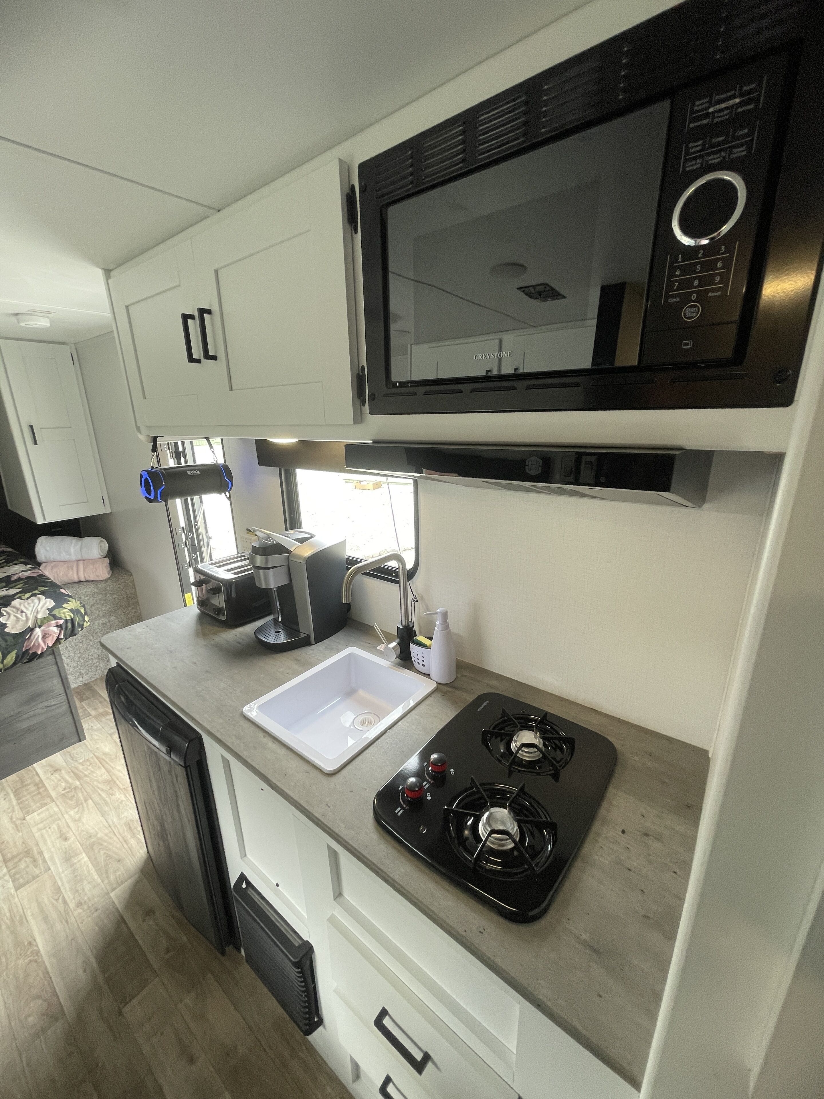 @ Sea To StarsEscape to Nature's Embrace