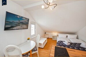 1 bedroom, WiFi