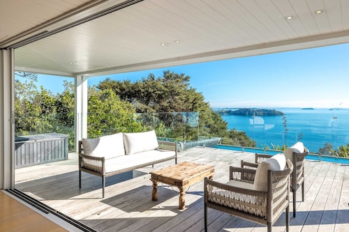 No 63 by Stay Waiheke