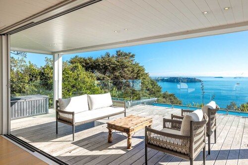 No.63 | Stay Waiheke