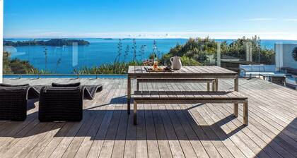No.63 - Stay Waiheke