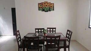 Interior - Casa en el Norte de Mérida con Wifi  (Mérida)