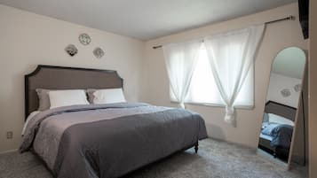 4 Schlafzimmer, Bügeleisen/Bügelbrett, kostenloses WLAN, Bettwäsche