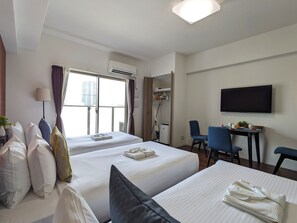 舒適三人房 | 陽台