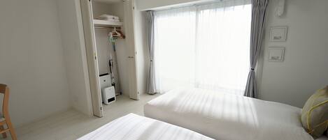 Chambre Quadruple Standard | Balcon