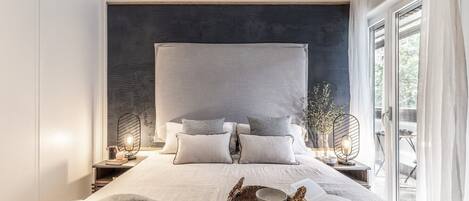 3 chambres, fer et planche à repasser, Wi-Fi, draps fournis