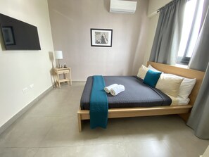 1 Schlafzimmer, Zimmersafe, Bügeleisen/Bügelbrett, kostenloses WLAN