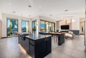 Interior - Multi-Million$ResortOasis w/Pickleball+Volley+Golf (Scottsdale)
