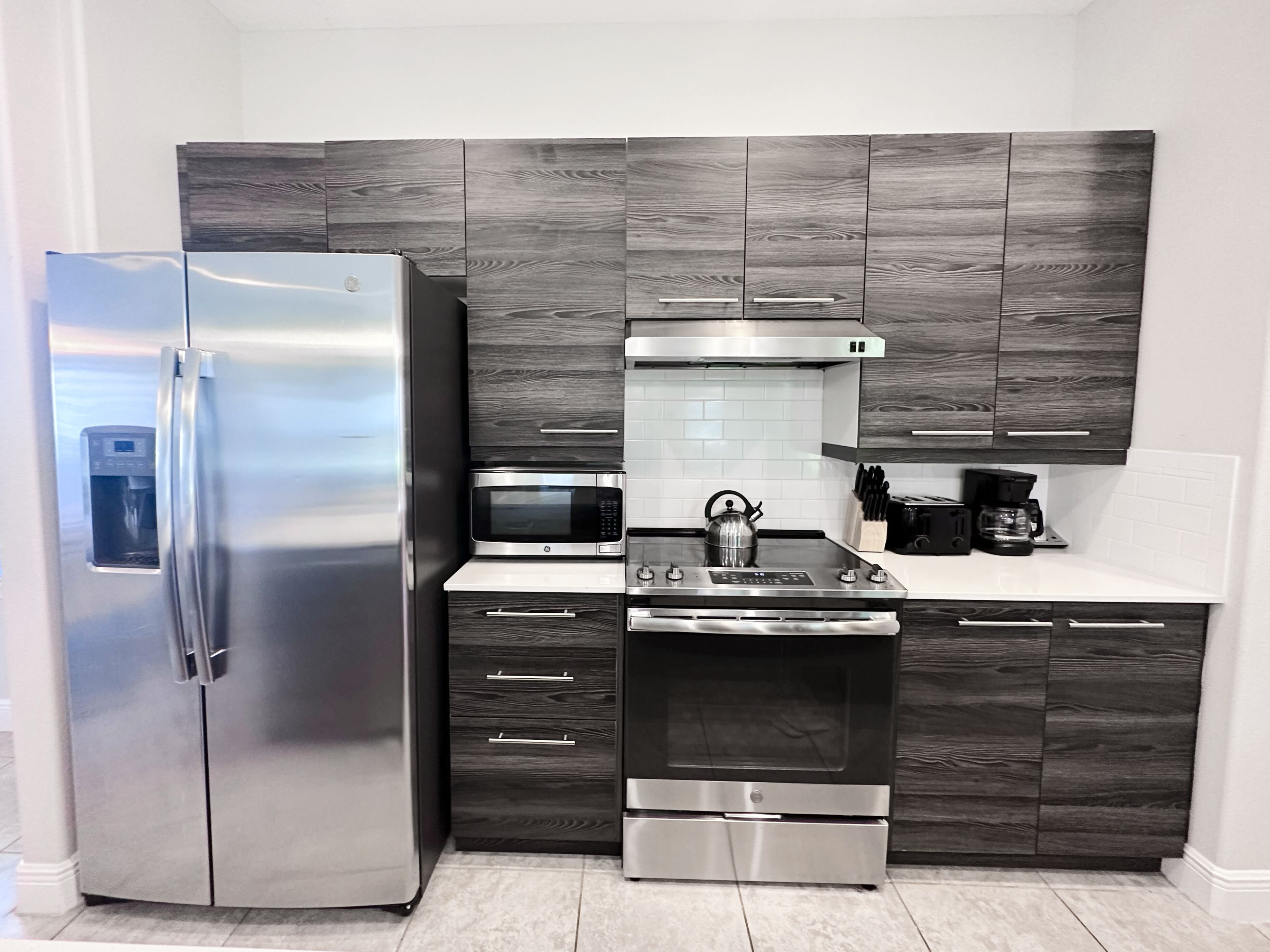 210BP: ADA 4 Bed Large Private Pool Home-Near Legoland-Resort Amenities