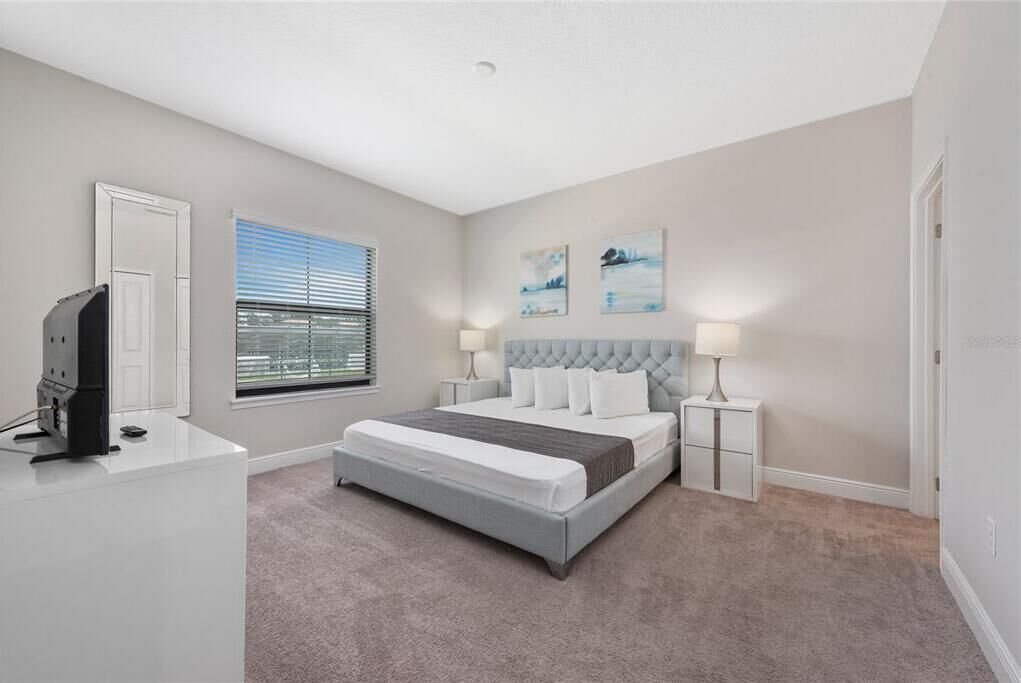 224MCV: 4 Bed Luxury Resort Pool Home w/ Water Park-Near Legoland