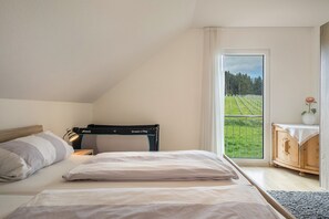 2 habitaciones, wifi gratis y ropa de cama 