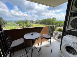Deluxe-Apartment, Blick auf den Golfplatz | Wäschereiservice