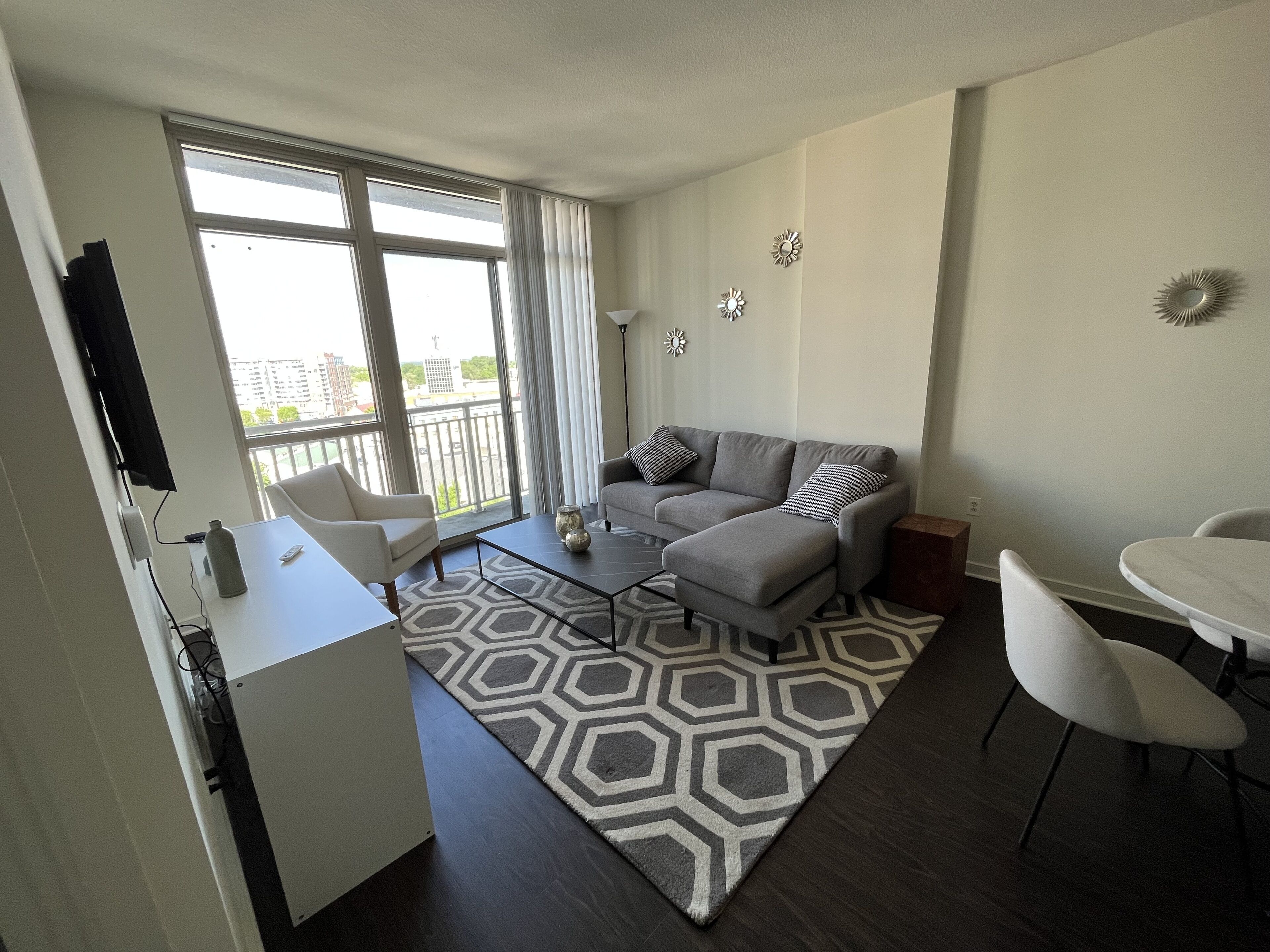 Cozy One-Bedroom Apartment in the Heart of Downtown Silver Spring