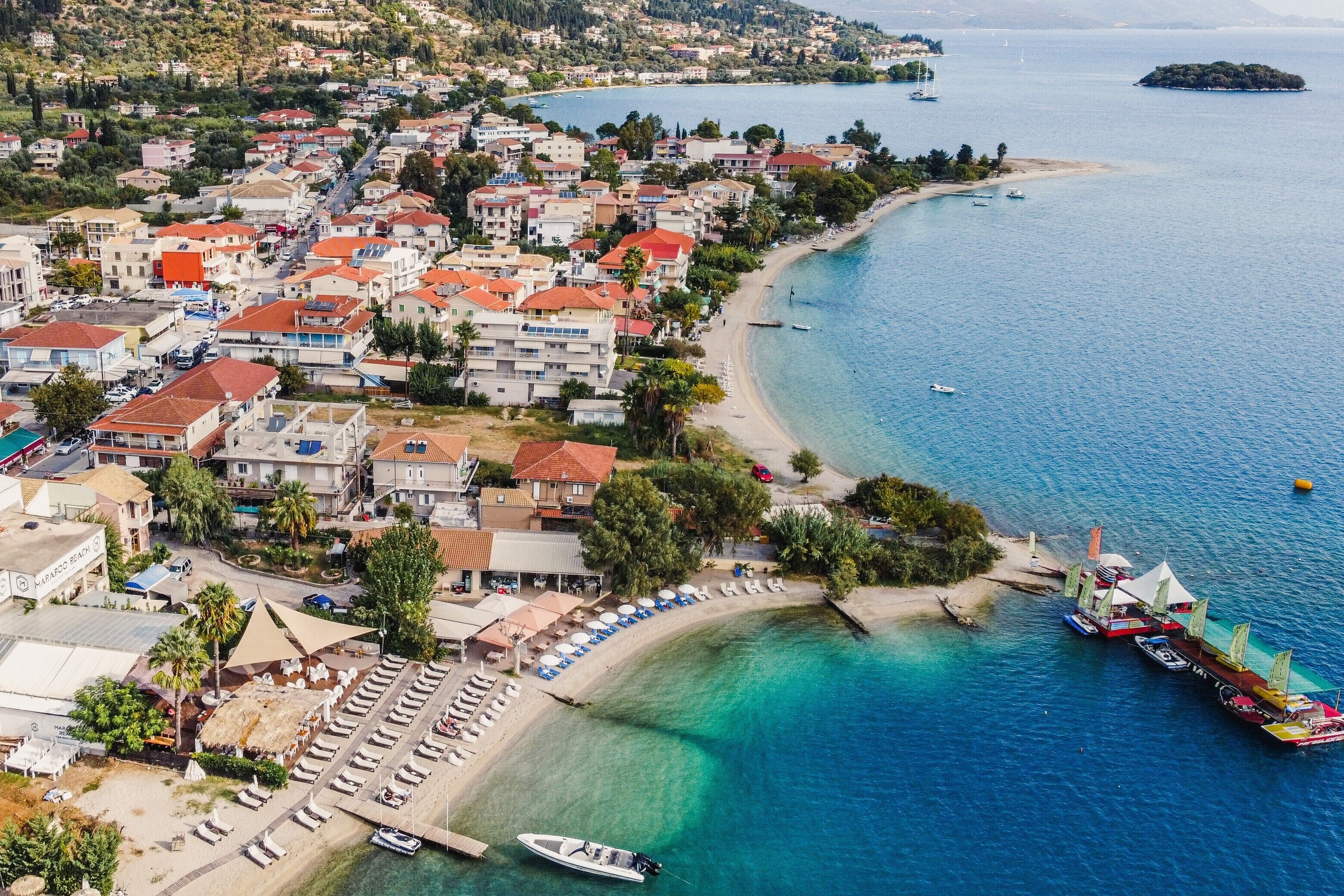 Una spiaggia nelle vicinanze