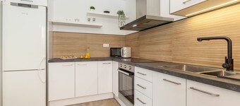 Chalet 'Les Roques' with Mountain View, Wi-Fi and Air Conditioning