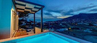 Villa 'Mare' with Sea View, Wi-Fi and Air Conditioning