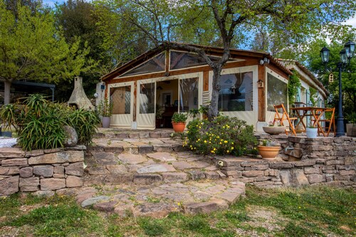 Villa "Catalpa" mit Privatem Pool und WLAN