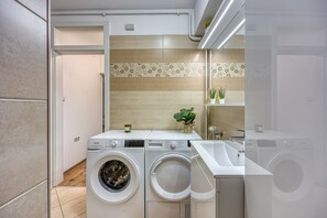 Interior - Modern Apartment with Bikes and PS4, Zagreb, Croatia (Zagreb)