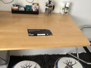 Compact Studio | Dining room